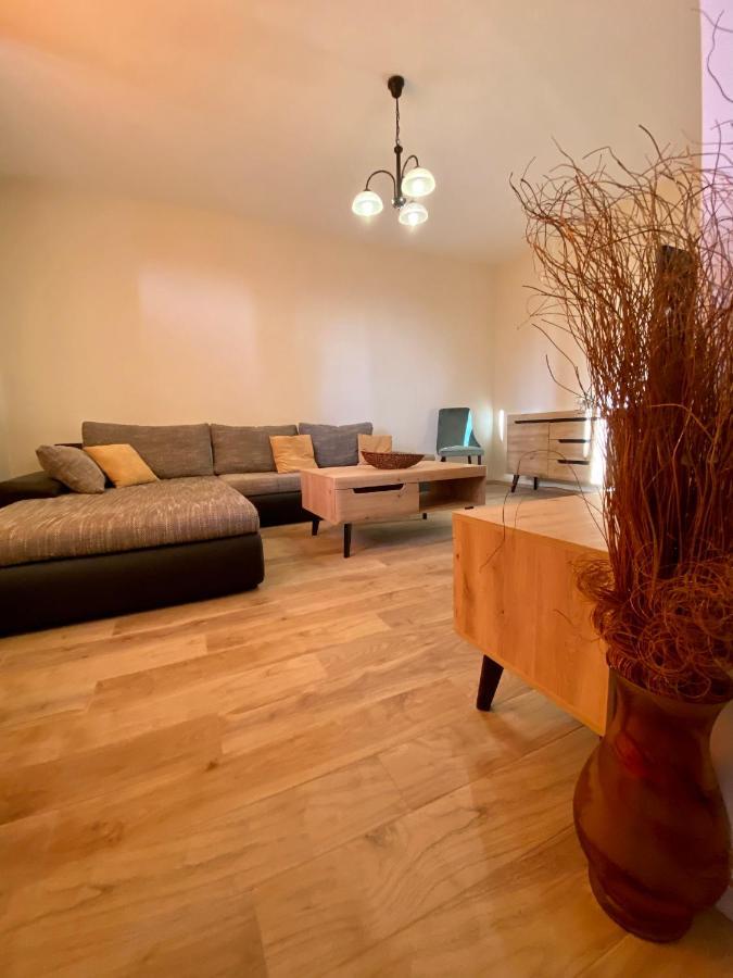 Apartment With Balcony And Free Parking Zadar Ngoại thất bức ảnh