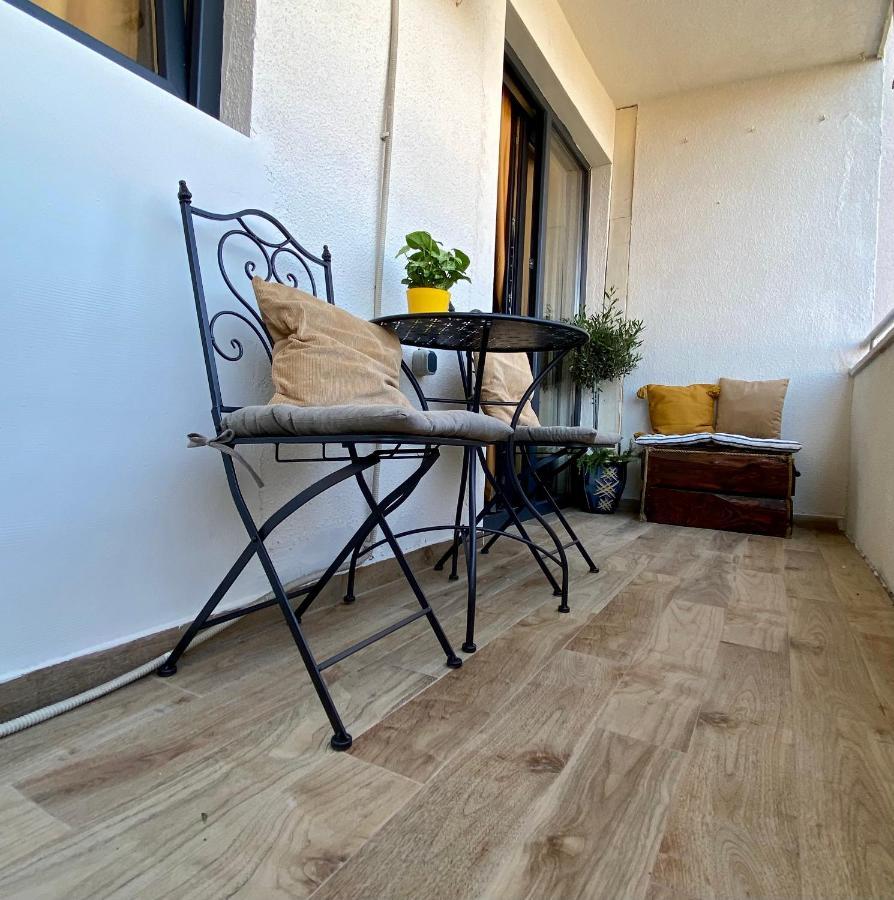 Apartment With Balcony And Free Parking Zadar Ngoại thất bức ảnh